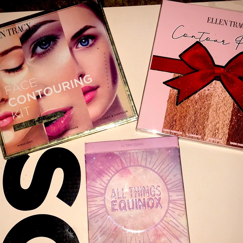Makeup bundle